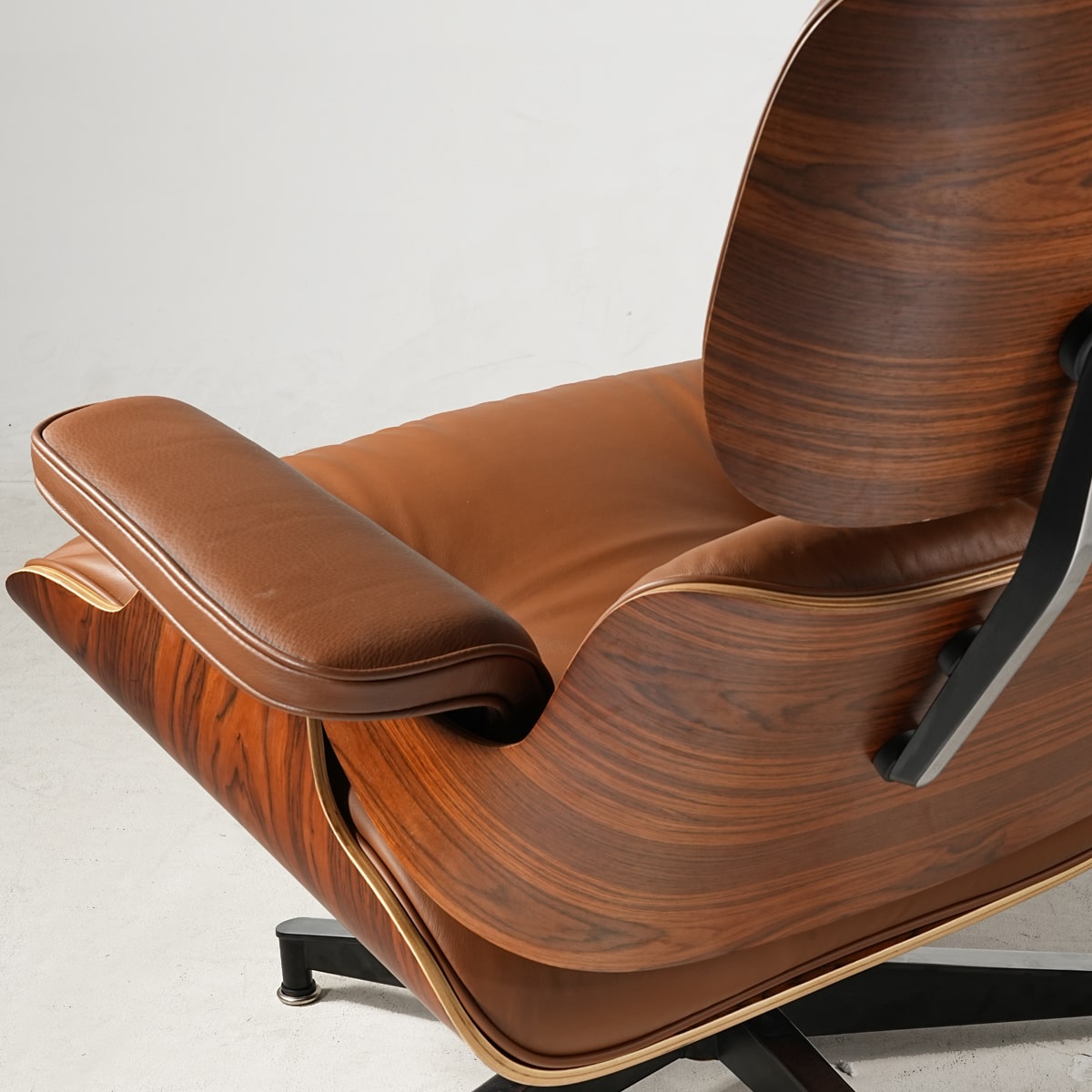 Twisted Beeldhouwwerk erven A+ Taller Ultra Premium Version Imus lounge chair YKP80904 - CurverK